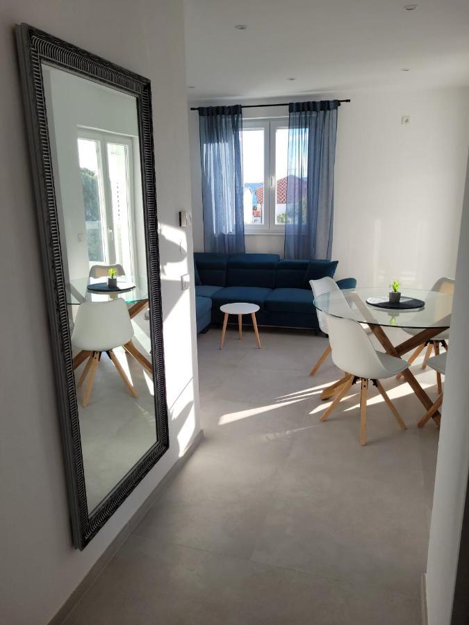 Haus Dalmatia With Heated Pool Lejlighed Bibinje Eksteriør billede