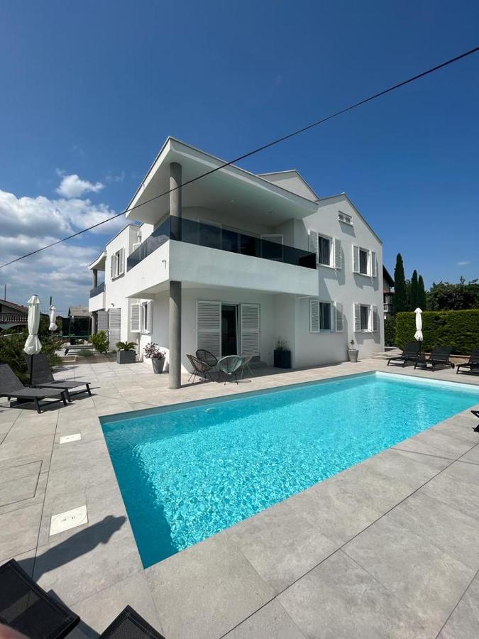 Haus Dalmatia With Heated Pool Lejlighed Bibinje Eksteriør billede