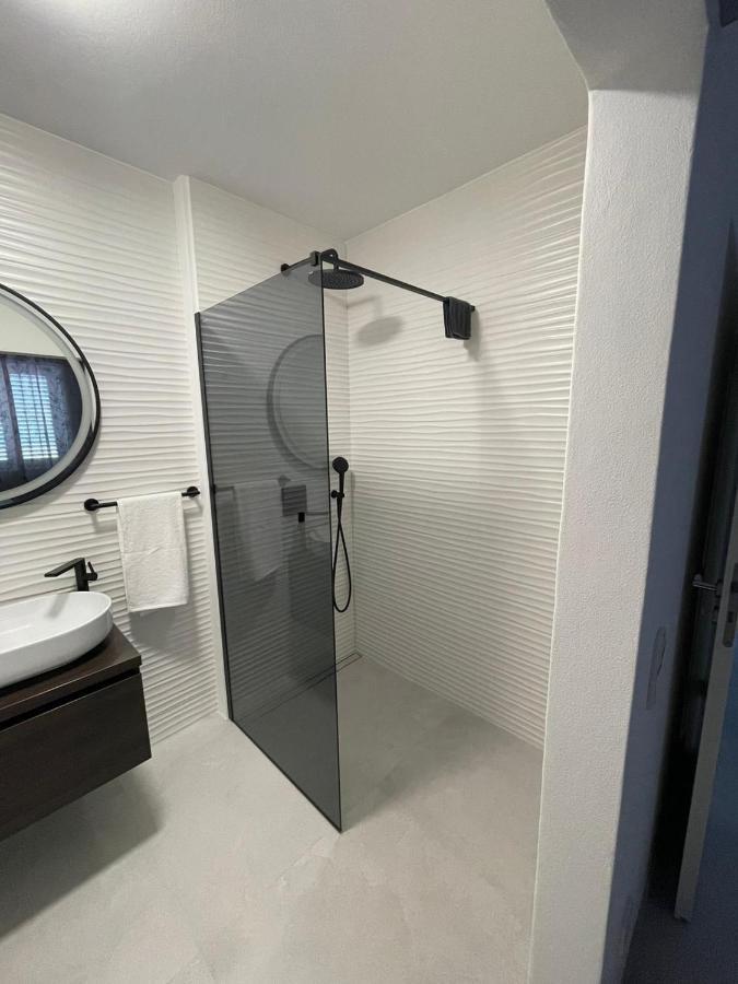 Haus Dalmatia With Heated Pool Lejlighed Bibinje Eksteriør billede