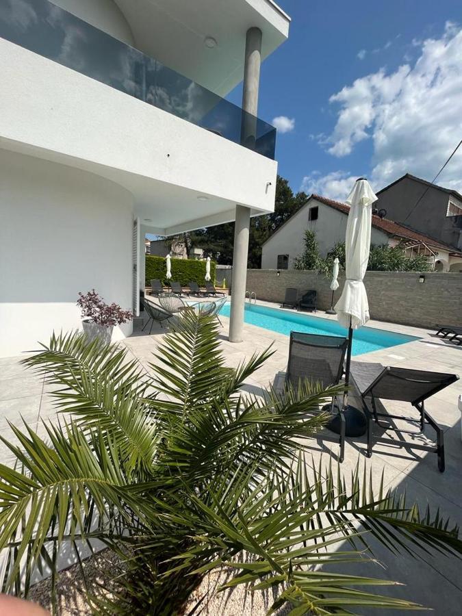 Haus Dalmatia With Heated Pool Lejlighed Bibinje Eksteriør billede