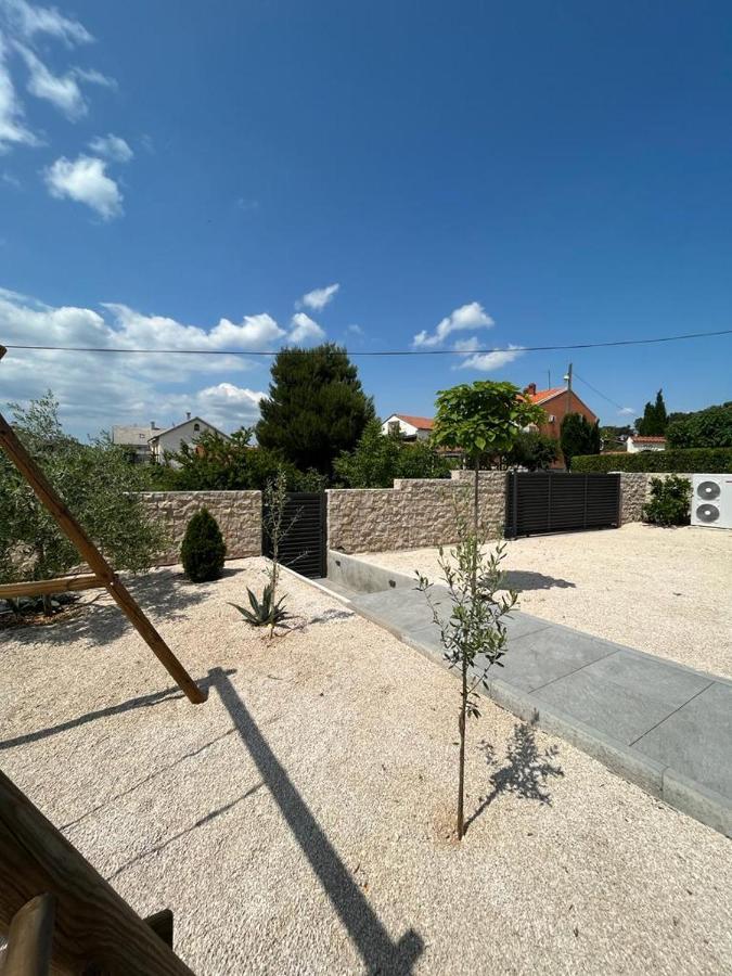 Haus Dalmatia With Heated Pool Lejlighed Bibinje Eksteriør billede