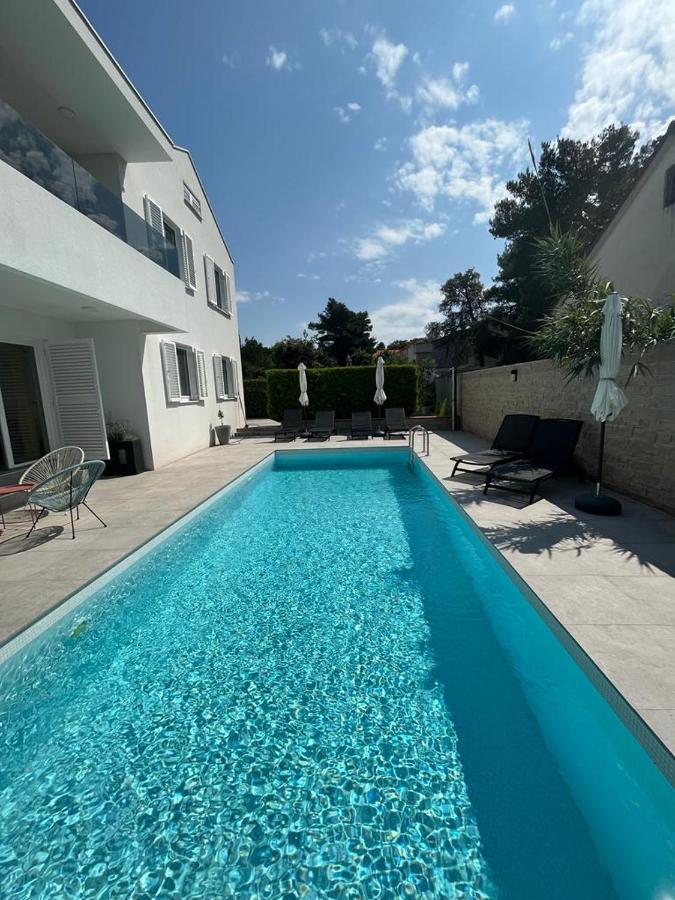 Haus Dalmatia With Heated Pool Lejlighed Bibinje Eksteriør billede